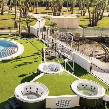 Casa Mural Ivan Luxury Homes 6ªpta Esquinero Norte 1ª Linea Apartment
